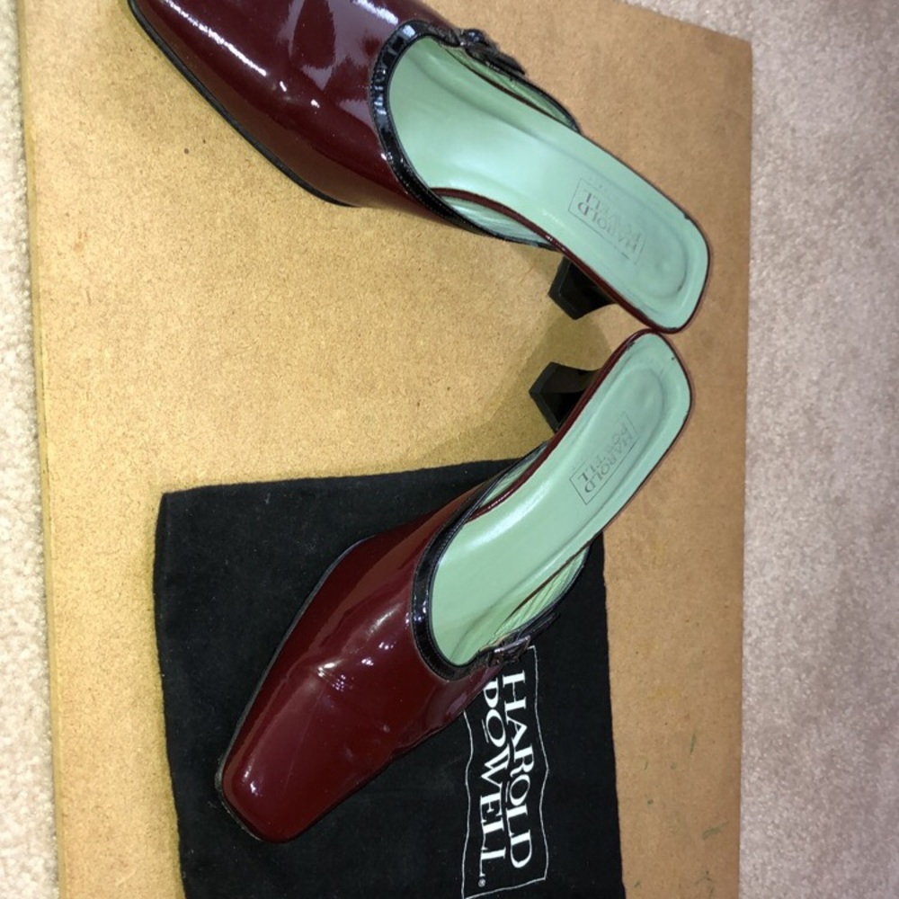 Size 8.5B , made in Italy; Real leather